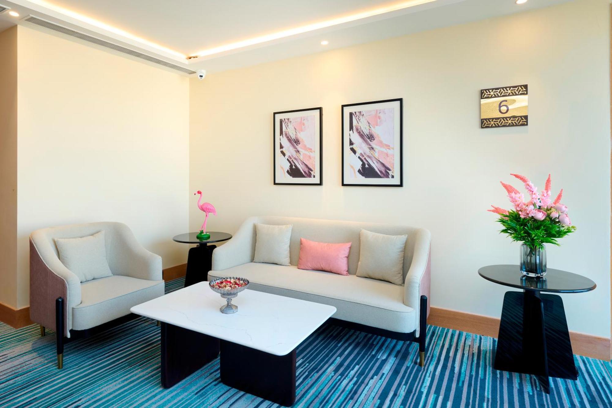 Iris Sarovar Portico Gurgaon Dış mekan fotoğraf