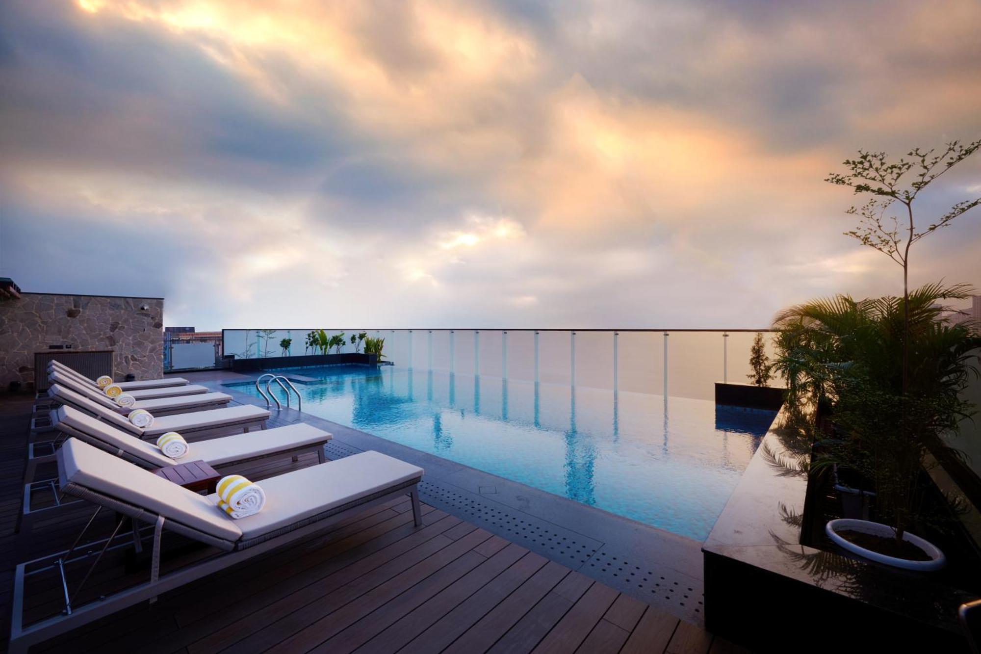 Iris Sarovar Portico Gurgaon Dış mekan fotoğraf