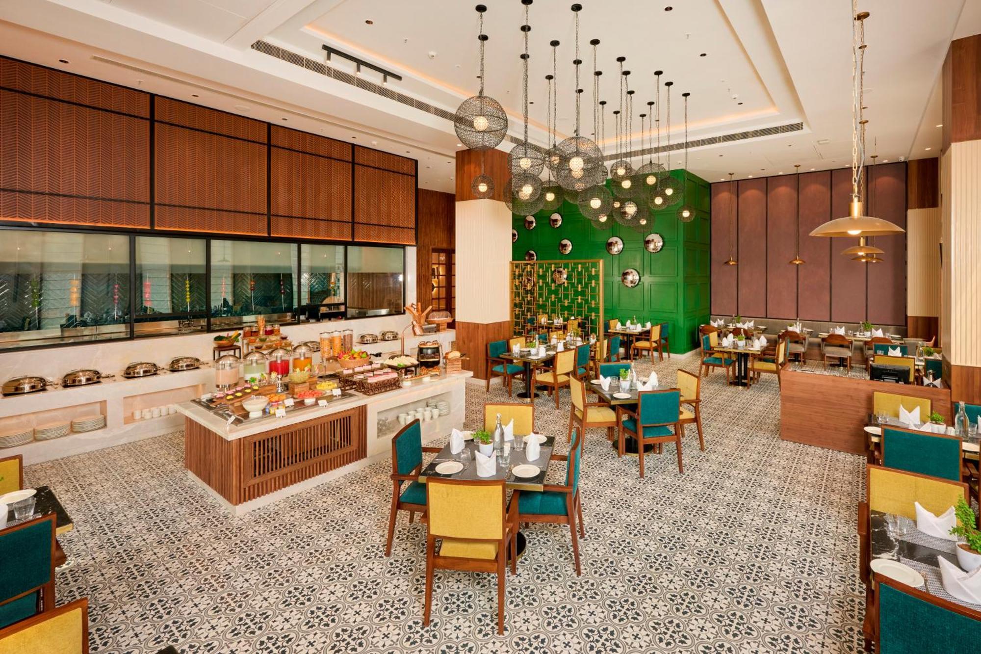 Iris Sarovar Portico Gurgaon Dış mekan fotoğraf