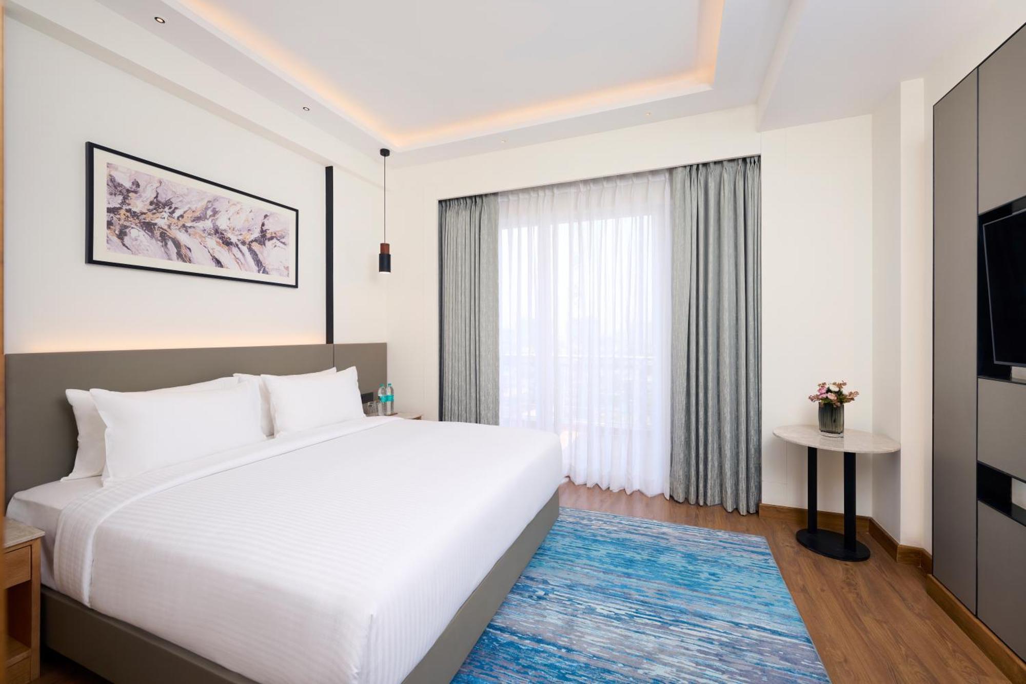 Iris Sarovar Portico Gurgaon Dış mekan fotoğraf